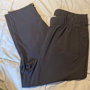 Women’s pants
T by Talbots